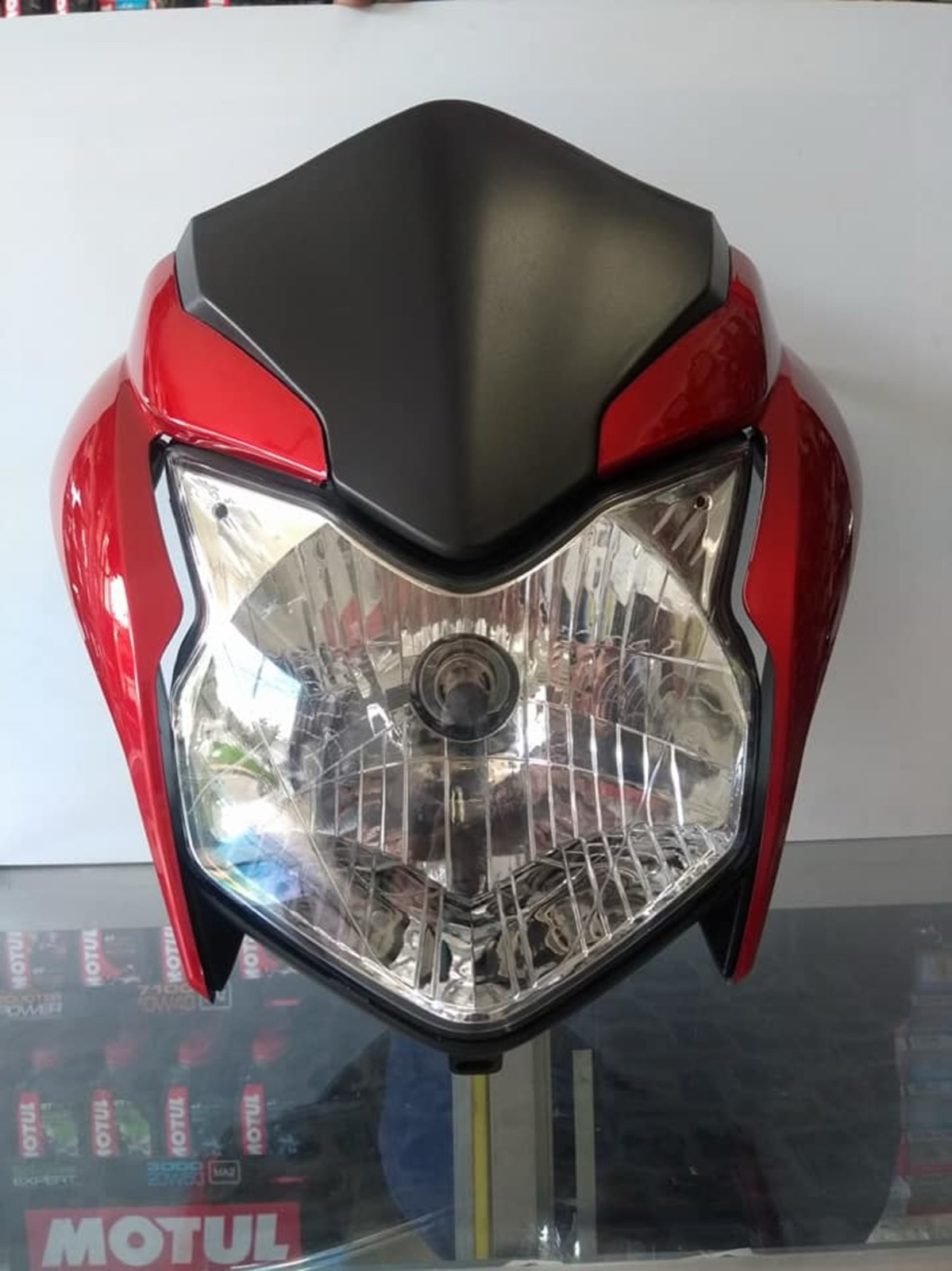 Farola con Carenaje tipo Original para Moto