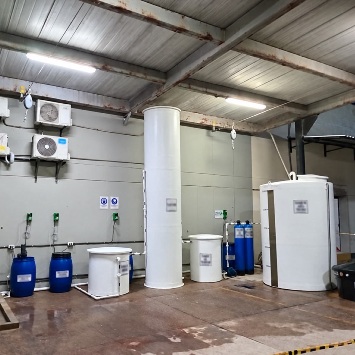 Operación de plantas de tratamiento de agua (PTAR, PTAP y PTARI)